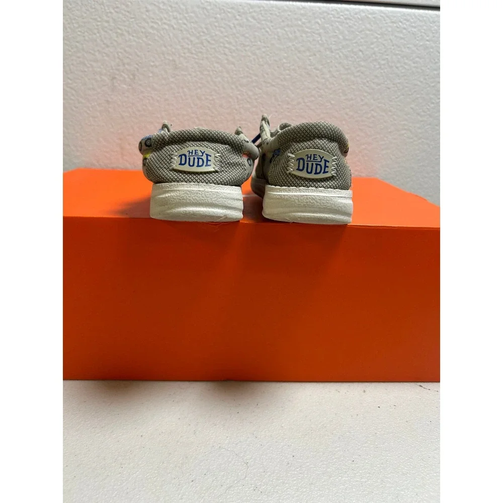 Hey Dude Wally Shoes Size Tan Monster Truck Print Slip On Loafer 10c #2639